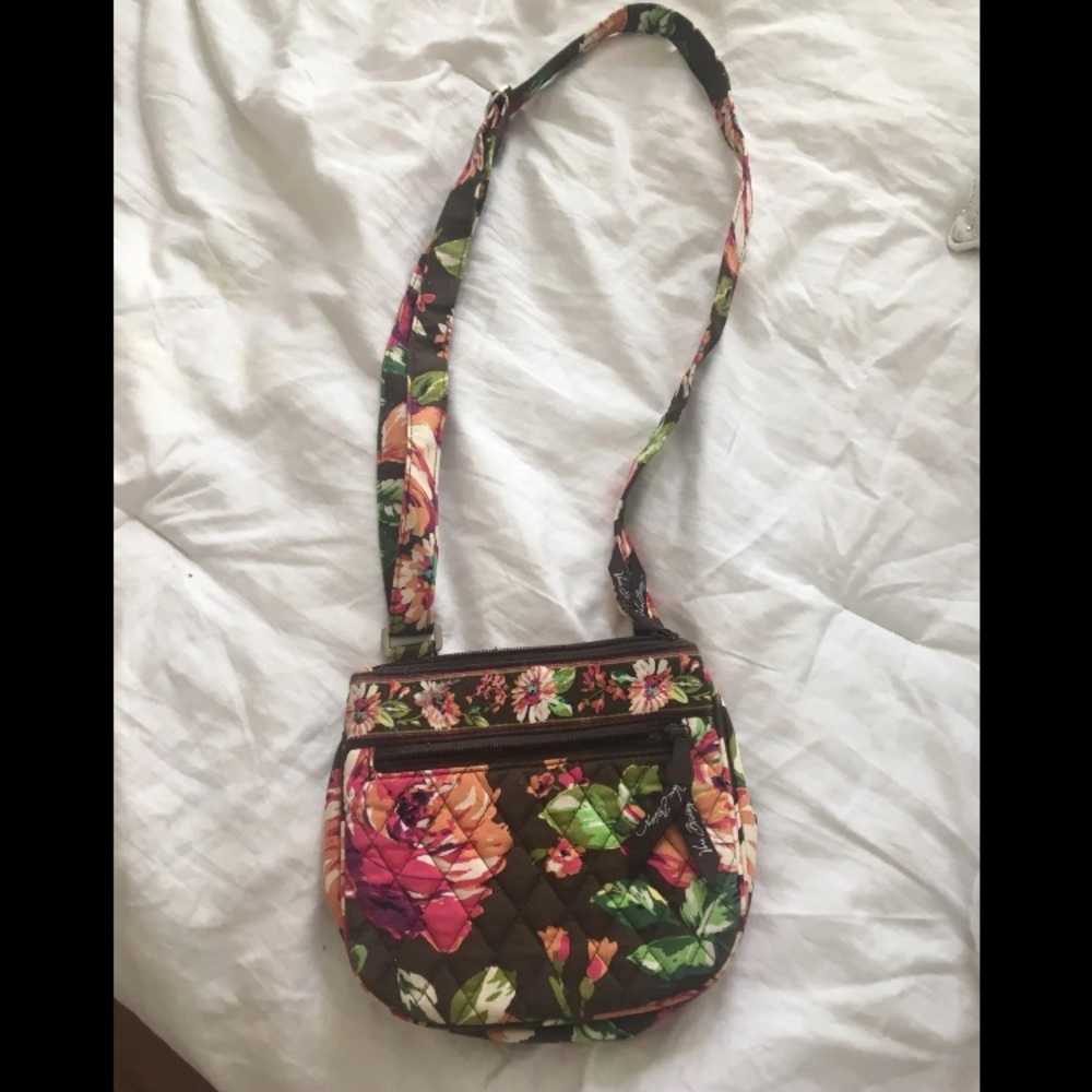 Very Bradley Cross body purse